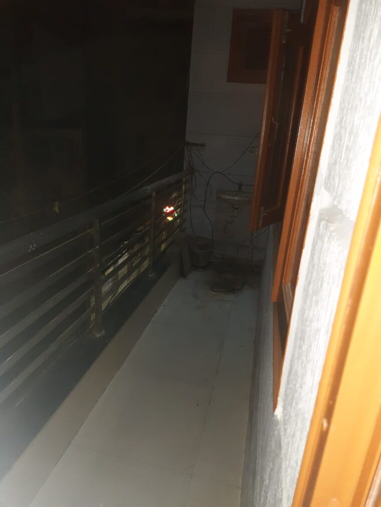 Balcony, mahavir enclave 1 3 Bedroom 900 Sq.Ft. Builder Floor In Mahavir Enclave 1 Delhi 8421187