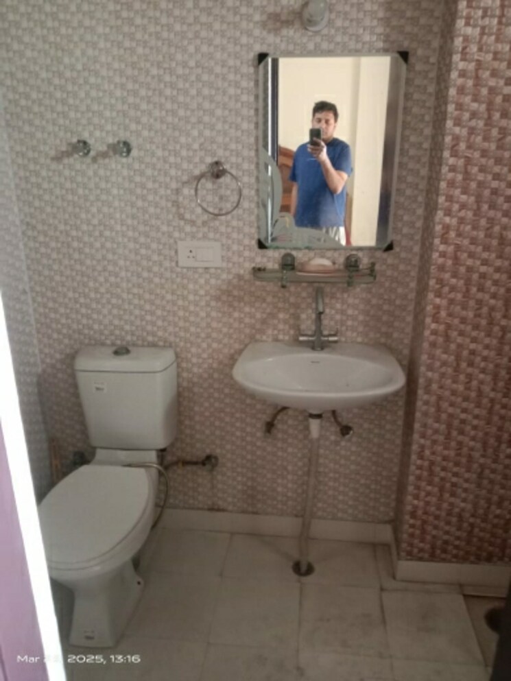 Bathroom, raj nagar extension 2 Bedroom 1125 Sq.Ft. Apartment In Raj Nagar Extension Ghaziabad 8421246