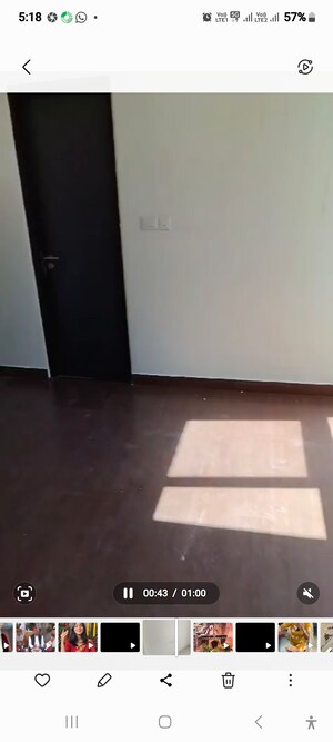 Room in 2 BHK Apartment at Viridian Plaza 106 Phase 2, Sector 106 – for Sale