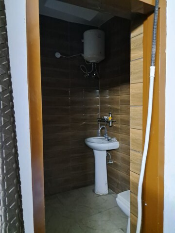 Bathroom in 2 BHK Builder Floor at Harmony Homes Chandigarh, Ambala Highway – for Rent