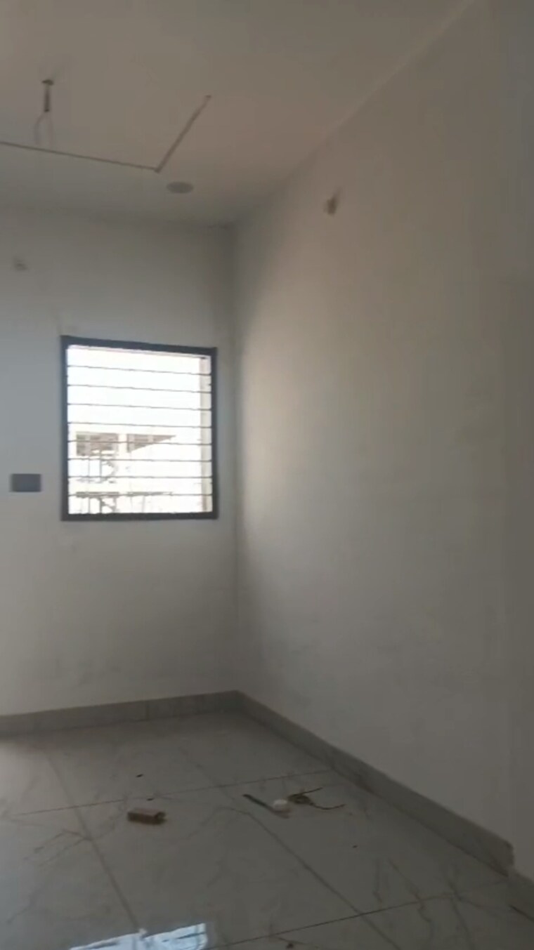 Room, katara hills 3 Bedroom 1000 Sq.Ft. Independent House In Katara Hills Bhopal 8421399