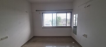 Room in 3.5 BHK Apartment at DSK Frangipani, Camp – for Sale