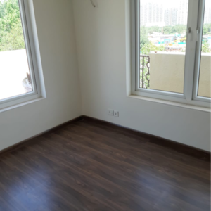 Room in 5 BHK Apartment at Emaar Marbella, Sector 66 – for Sale