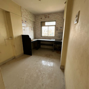 Room in 2 BHK Apartment at Umadeep Society, Titwala – for Sale