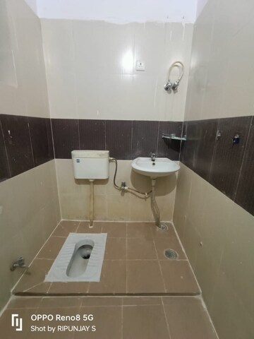 Bathroom in 2 BHK Independent House at Gomti Nagar – for Rent