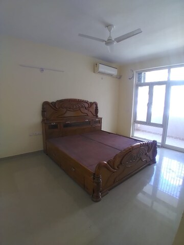 3 BHK Apartment For Rent in Gomti Nagar