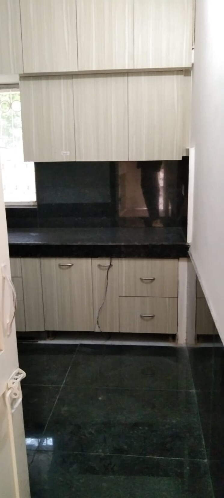 Kitchen, vasant kunj 3 Bedroom 1400 Sq.Ft. Apartment In Vasant Kunj Delhi 8421780