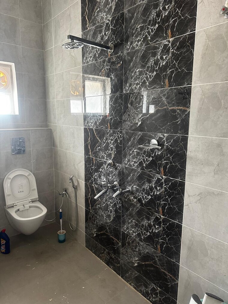 Bathroom, jakhan rajpur road 3 Bedroom 137 Sq.Yd. Independent House In JakhaN Rajpur Road Dehradun 8421839
