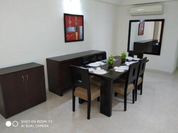 Team Area in 3 BHK Apartment at DLF Park Place, Sector 54 – for Rent