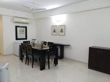 Gym in 3 BHK Apartment at DLF Park Place, Sector 54 – for Rent