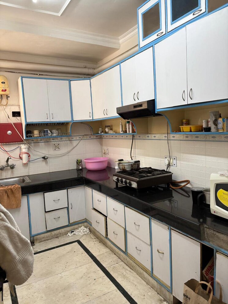 Kitchen, vasant kunj 4 Bedroom 1700 Sq.Ft. Apartment In Vasant Kunj Delhi 8421941