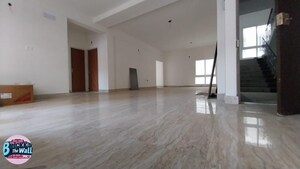 Room in 3 BHK Builder Floor at Ballygunge – for Sale