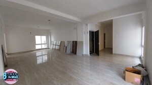 Room in 3 BHK Builder Floor at Ballygunge – for Sale