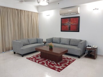Living Room in 4 BHK Apartment at DLF Park Place, Sector 54 – for Rent