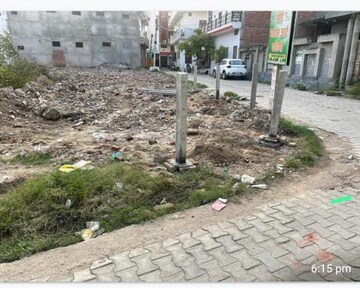  Plot For Sale in Sikandrabad