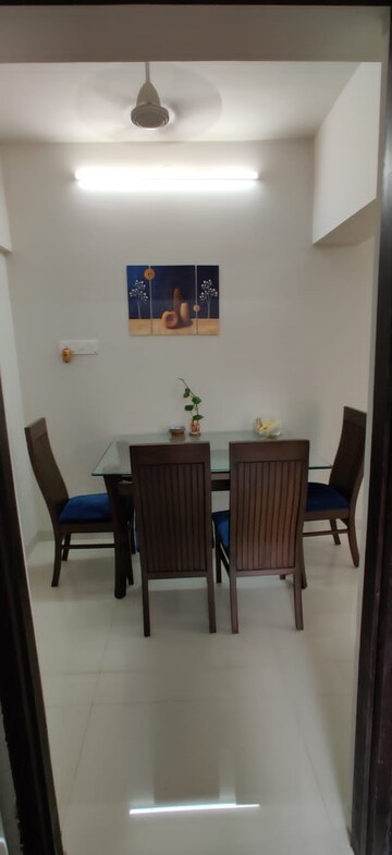 Master Bedroom in 2 BHK Apartment at Andheri West – for Rent