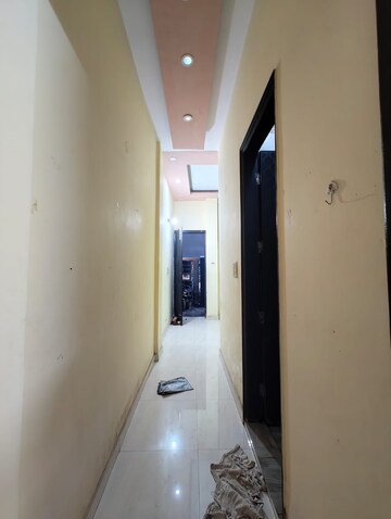 Building Lobby in 1 BHK Builder Floor at Govindpuri – for Rent