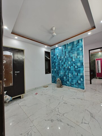 Room in 2 BHK Builder Floor at Govindpuri – for Rent