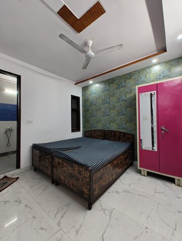 Bedroom in 2 BHK Builder Floor at Govindpuri – for Rent