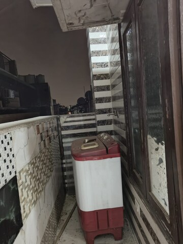 Attached Bathroom in 2 BHK Builder Floor at Govindpuri – for Rent