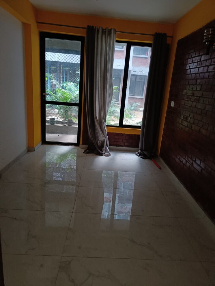 Room, signature-the-serenas 2 Bedroom 614 Sq.Ft. Apartment In Sohna Sector 36 Gurgaon 8422049