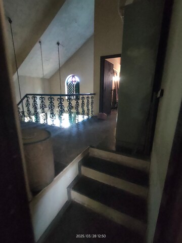 Bathroom in 5 BHK Villa at Kumar Meadows, Manjari – for Sale