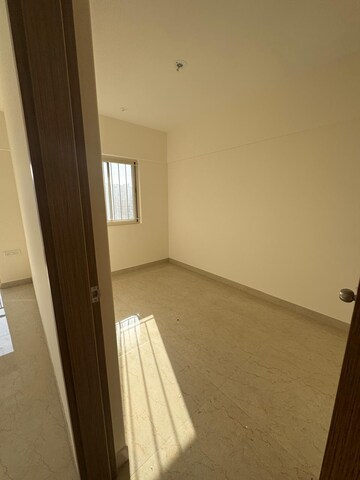 Room in 2.5 BHK Apartment at Supreme Estia Phase 1, Baner – for Rent
