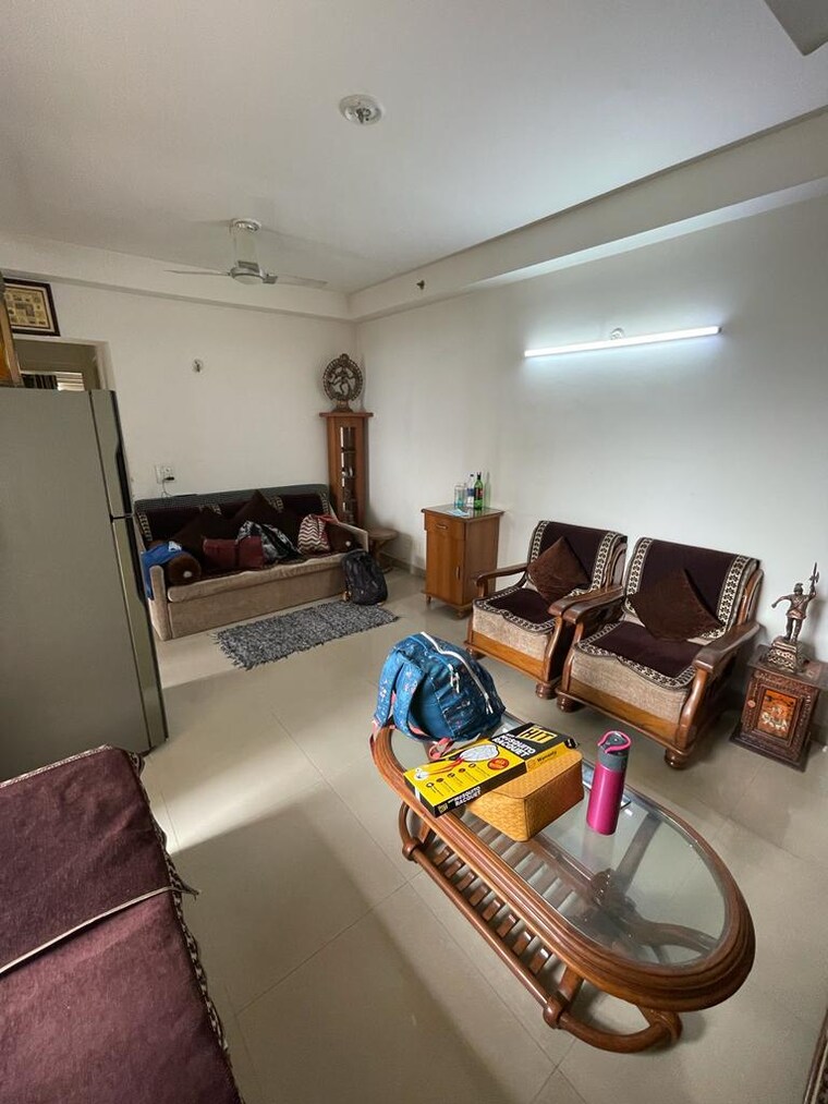 Living Room, ahinsa khand ii 2 Bedroom 1050 Sq.Ft. Apartment In Ahinsa Khand ii Ghaziabad 8422072