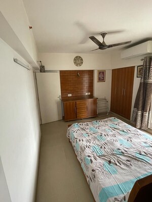 Bedroom in 2 BHK Apartment at Ahinsa Khand ii – for Sale