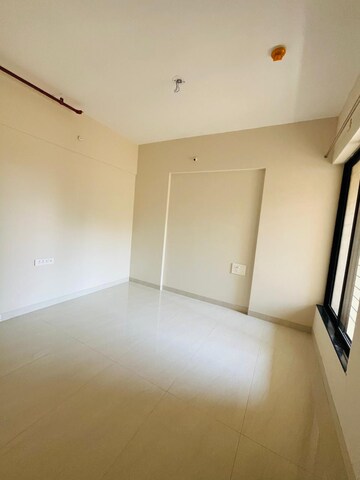 Room in 2 BHK Apartment at Amit Ved Vihar, Kothrud – for Rent