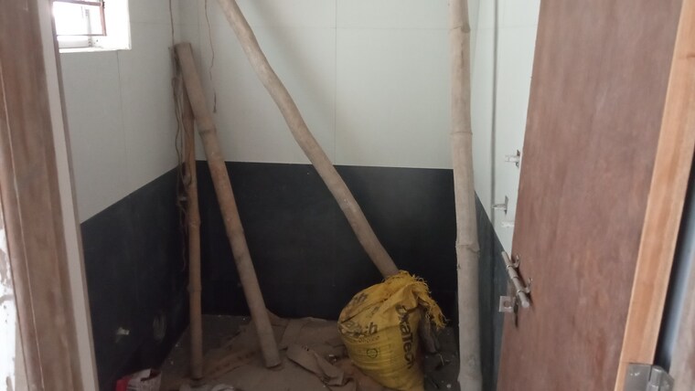 Other, prince anwar shah road 2 Bedroom 1032 Sq.Ft. Apartment In Prince Anwar Shah Road Kolkata 8422122