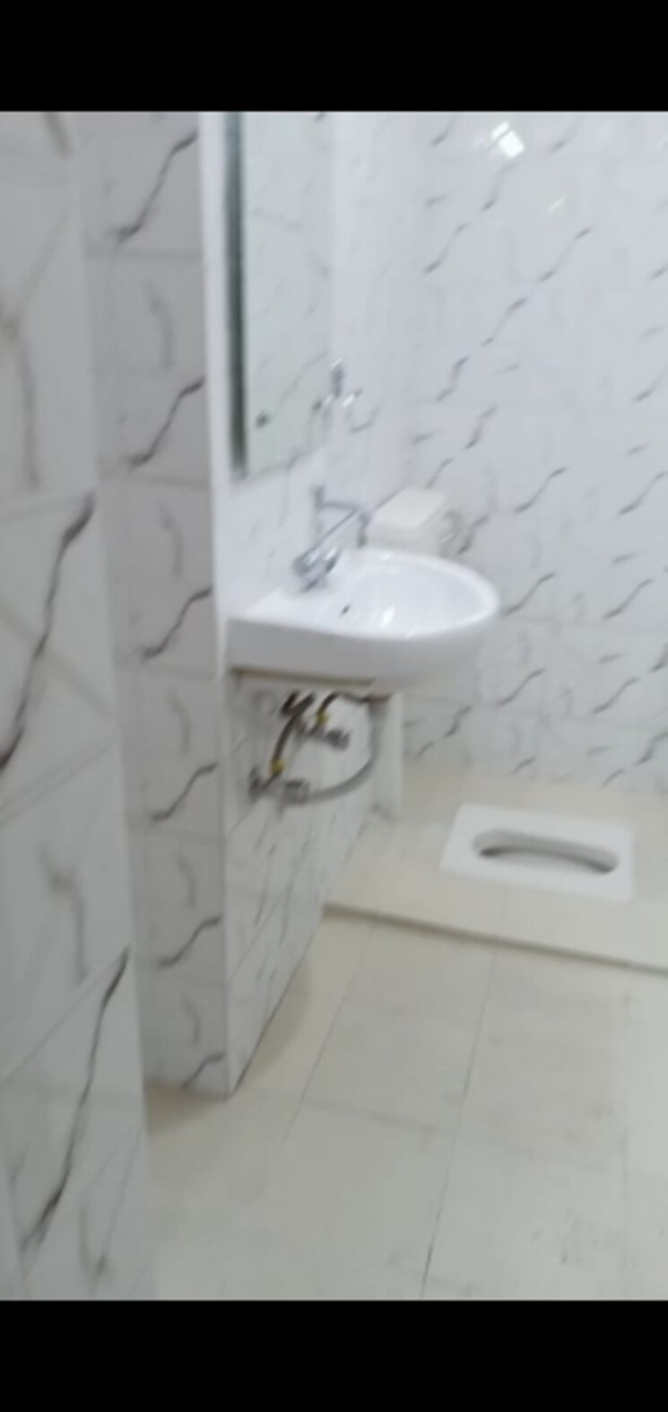 Bathroom, laxmi nagar 2 Bedroom 528 Sq.Ft. Builder Floor In Laxmi Nagar Delhi 8422135