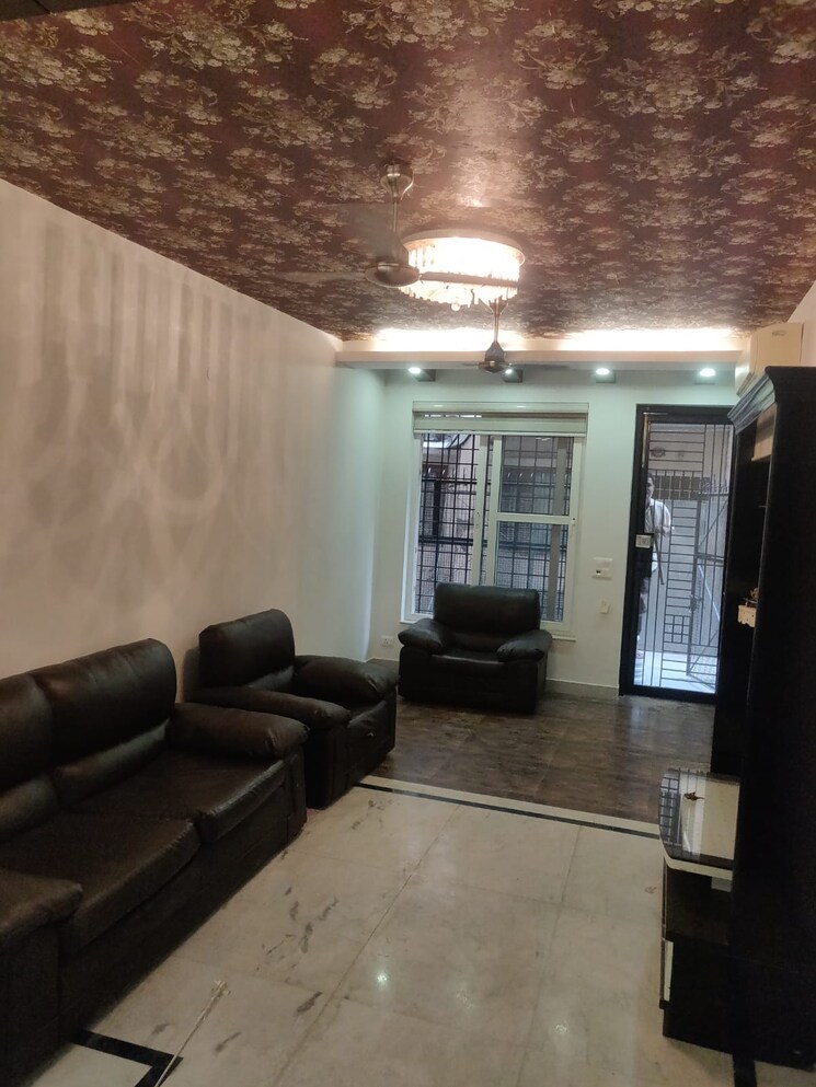 Living Room, vasant kunj 4 Bedroom 1800 Sq.Ft. Apartment In Vasant Kunj Delhi 8422123