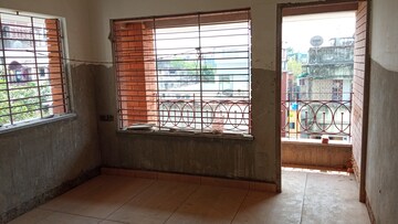 Room in 4 BHK Apartment at Sarat Bose Road – for Sale