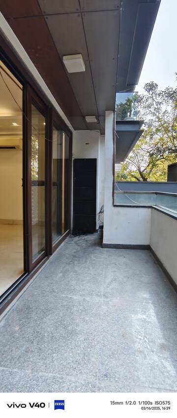 Balcony in 3 BHK Builder Floor at Defence Colony – for Rent