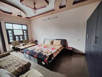 Bedroom in 1 RK Builder Floor at Sector 15 – for Rent