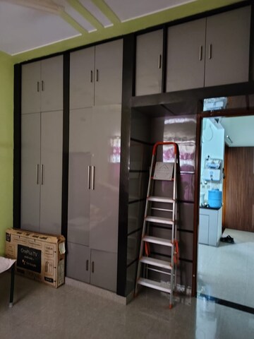 Room in 1.5 BHK Builder Floor at Sector 15 – for Rent