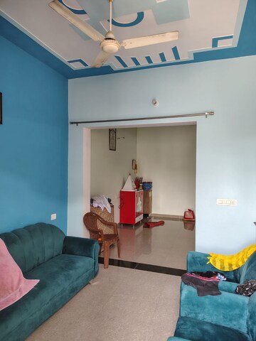 Living Room in 1.5 BHK Builder Floor at Sector 15 – for Rent