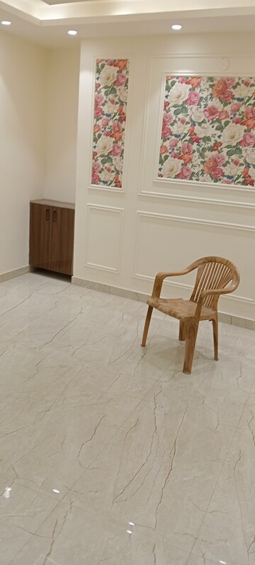 Balcony in 3 BHK Builder Floor at Govindpuri – for Rent