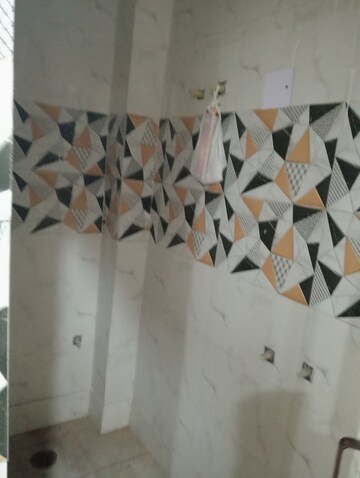 Furnished Amenities in 2 BHK Builder Floor at Govindpuri – for Rent