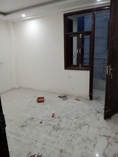 Rental Bedroom 580 Builder Floor in Govindpuri Delhi