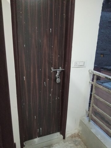 Building Lobby in 2 BHK Builder Floor at Govindpuri – for Rent