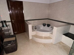 Bathroom in 5 BHK Villa at Eros Rosewood City, Sector 49 – for Sale