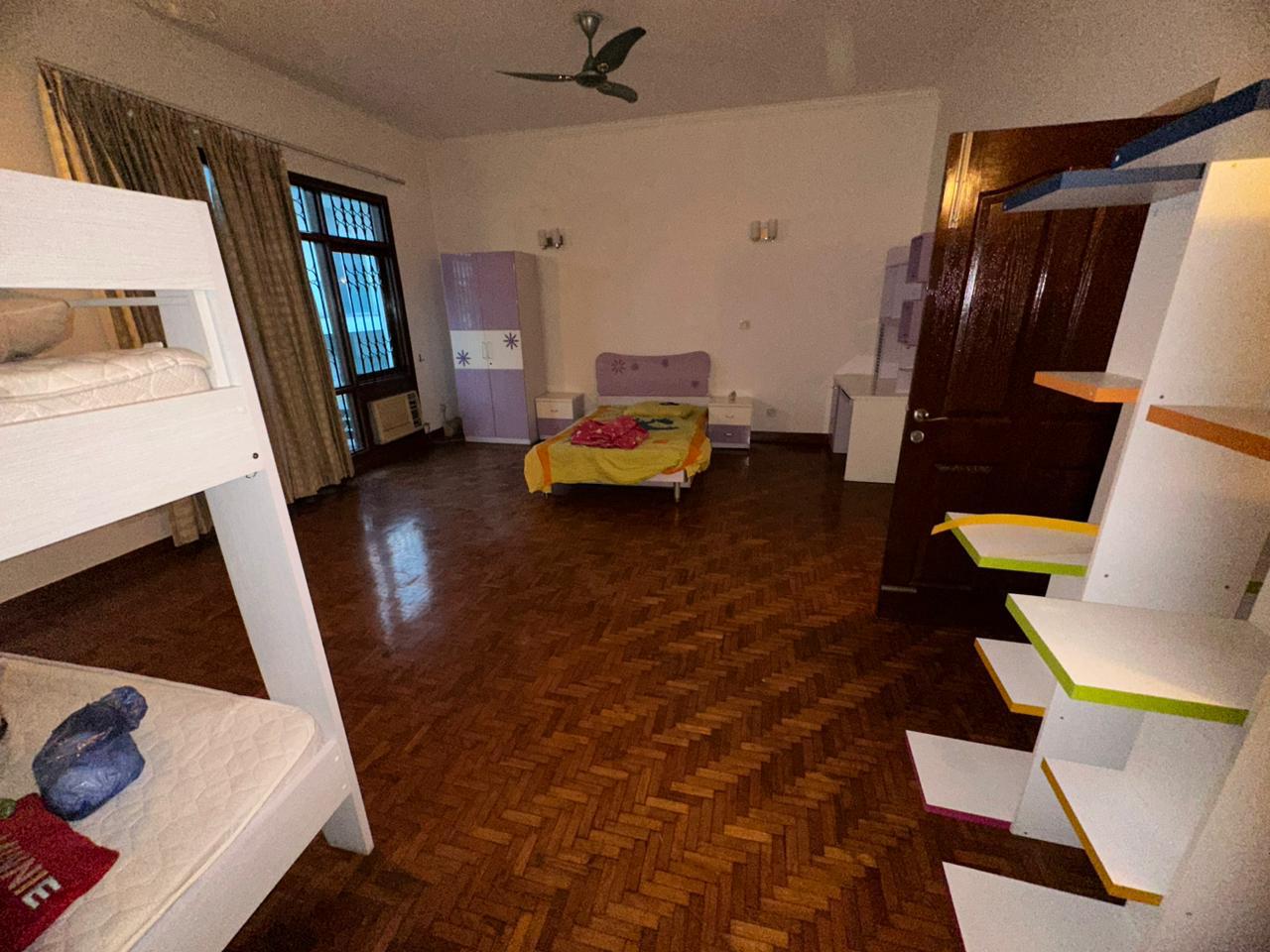 5 BHK + Pooja Room,Servant Room 4980 Sq.Ft. Villa in Eros Rosewood City