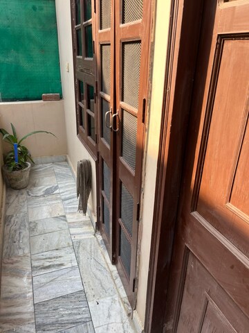 Balcony in 1 RK Builder Floor at Sector 9 – for Rent