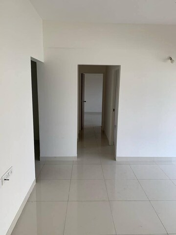 Room in 2 BHK Apartment at Kumar Primrose, Kharadi – for Rent