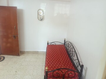 Furnished Amenities in 1 BHK Apartment at Mittal New Akshay CHS, Koregaon Park – for Rent
