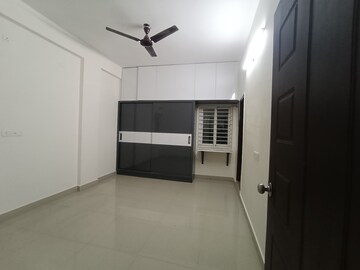 Building Lobby in 2 BHK Apartment at Kondapur – for Rent