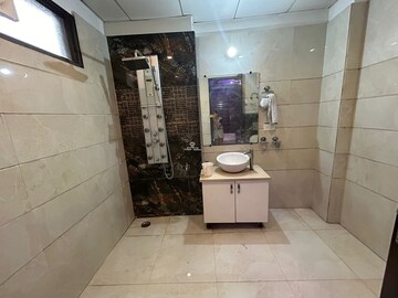 Bathroom in 3 BHK Apartment at Connaught Place – for Rent