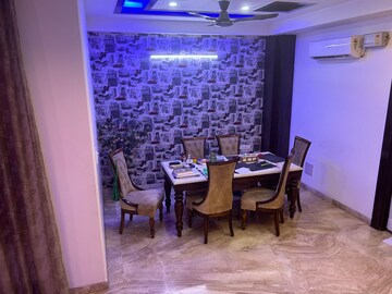 Master Bedroom in 3 BHK Apartment at Connaught Place – for Rent